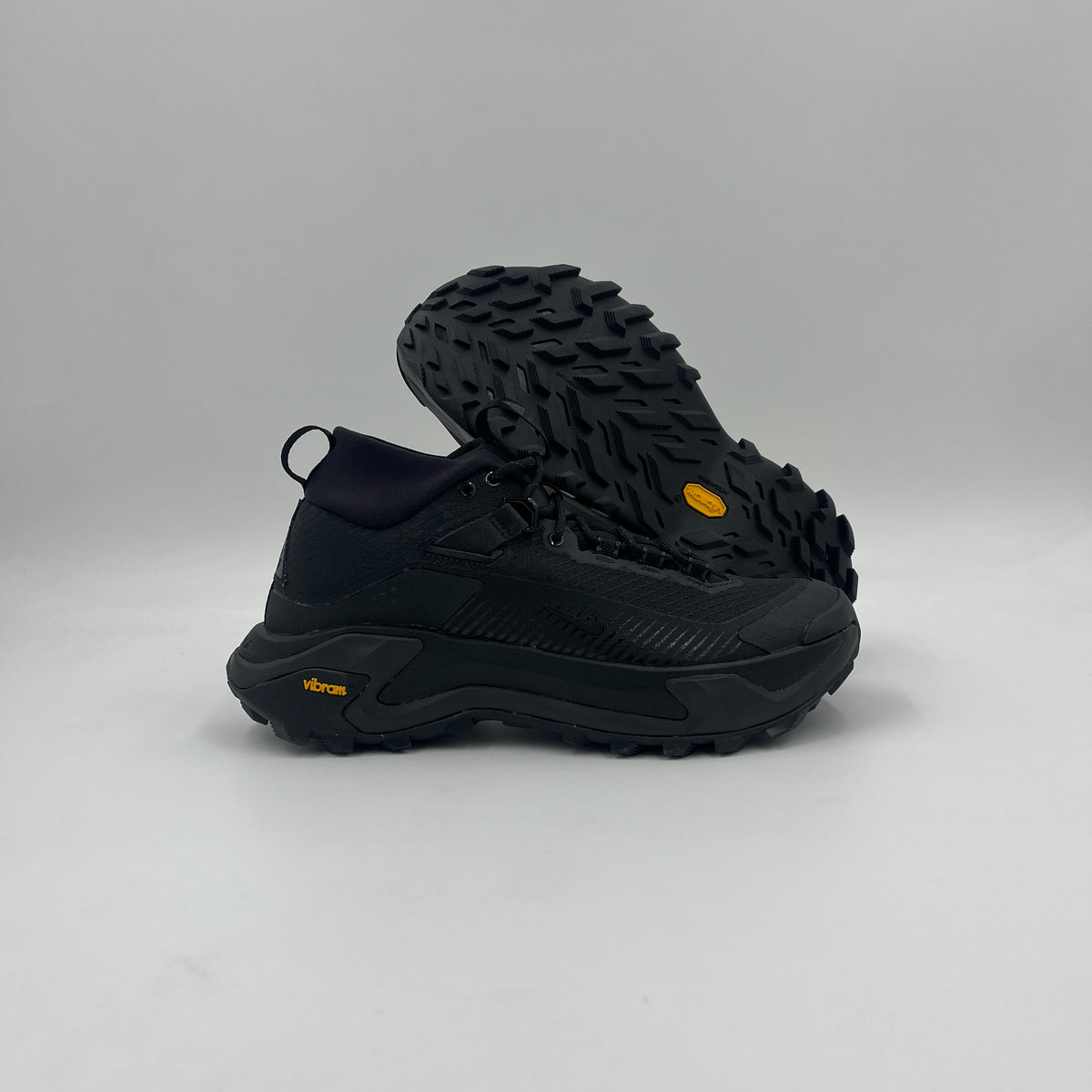 Zegama Hike (Black/Black)