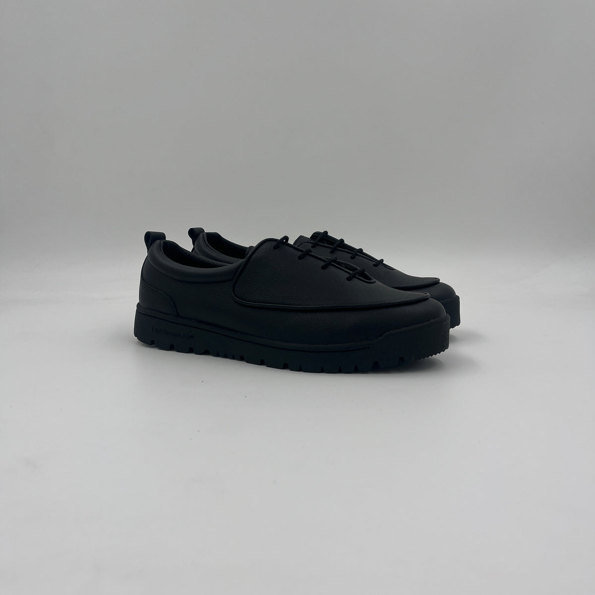 GM001 (Black Leather)