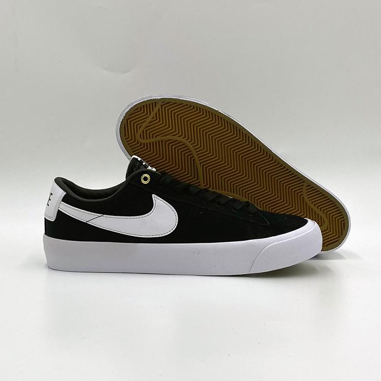Blazer Low GT (Black/White)