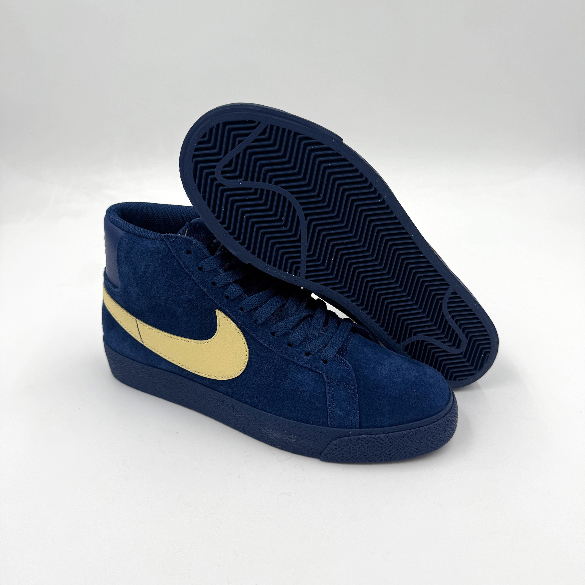 Blazer Mid (Costal Blue/Pale Yellow)