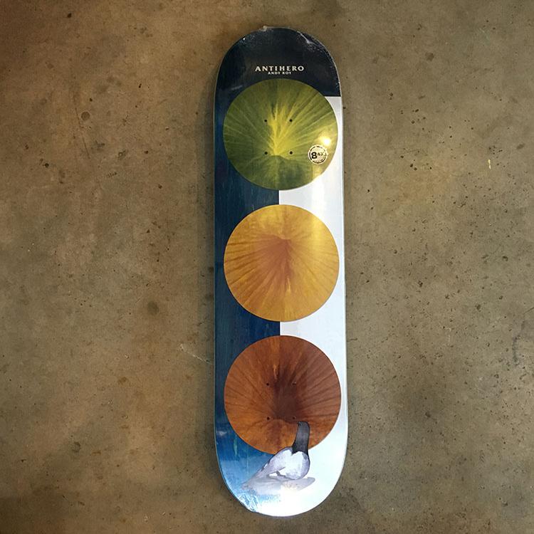 Roy Boutique (8.4)