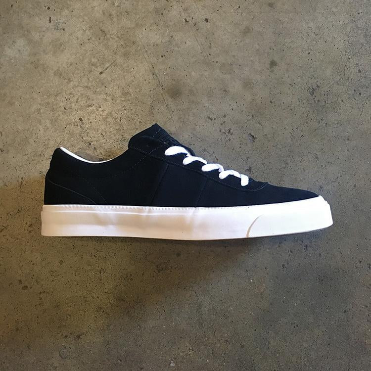 One Star CC (Black/White)