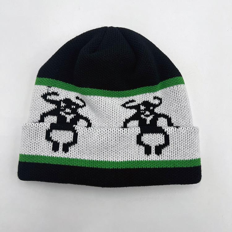 Ibeseta Beanie (Black)