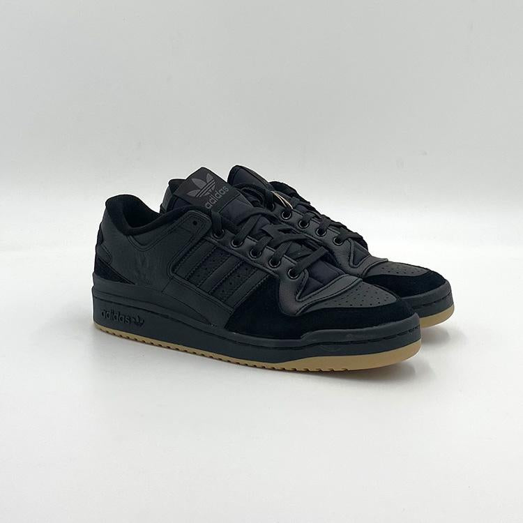 Forum 84 Low ADV (CBLACK/CBLACK/VIVRED)