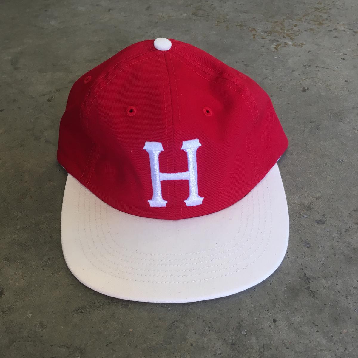 Classic H 6 Panel (Red/Natural)