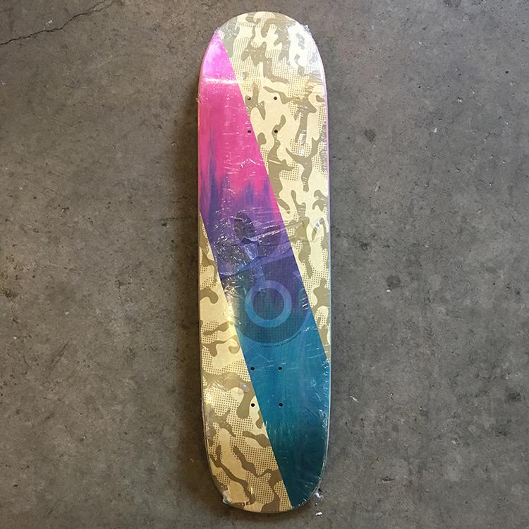 Desert Camo Cork Grip Cruiser (8.25)
