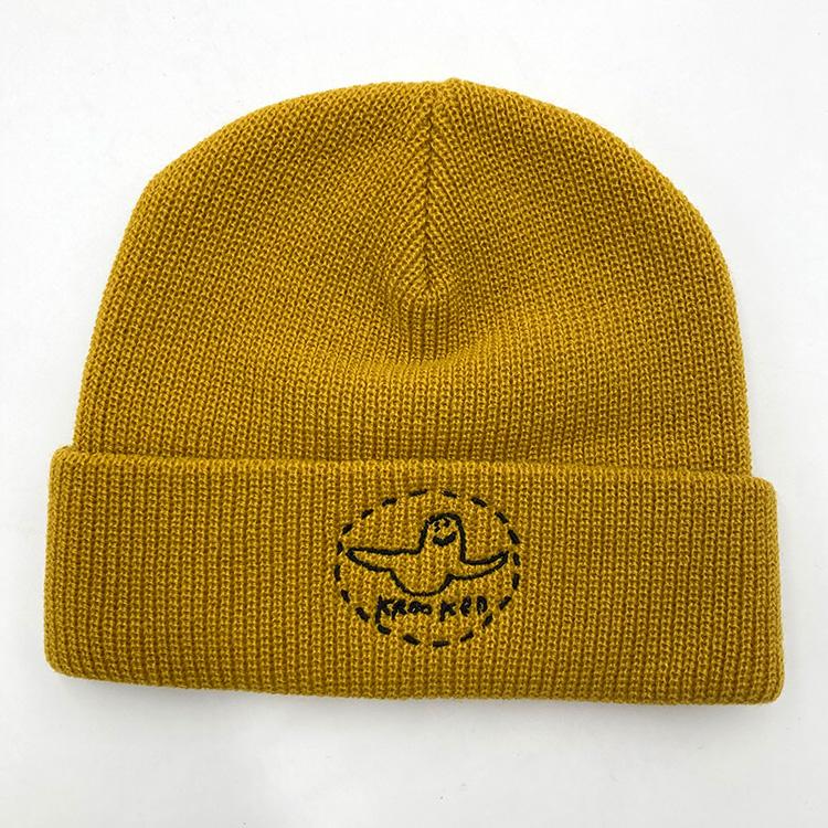 Trinity Smile Beanie (Yellow/Black)