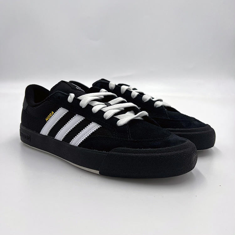 Nora (Black/white/Gold)