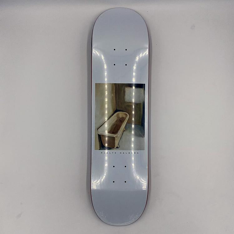Hjalte Bathtub (8.25)