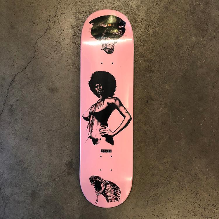 Davis Genesis Two (8.25)
