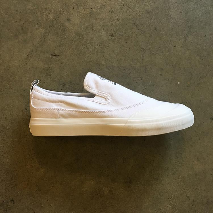 Matchcourt Slip (White/White)