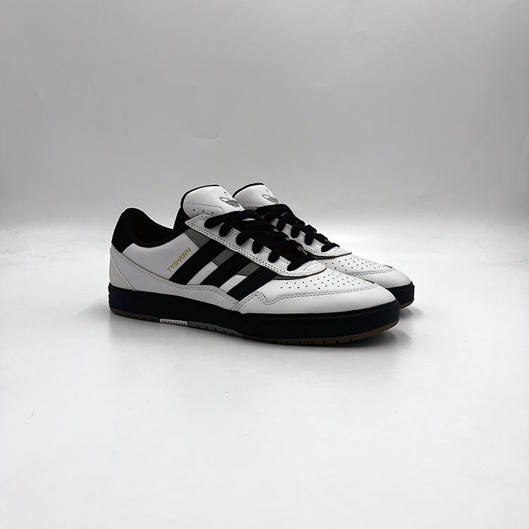 Tyshawn II (White/Black)