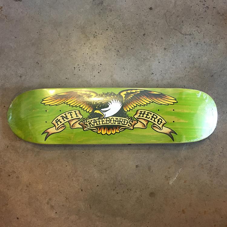 Stained Eagle Dingbat (8.38)