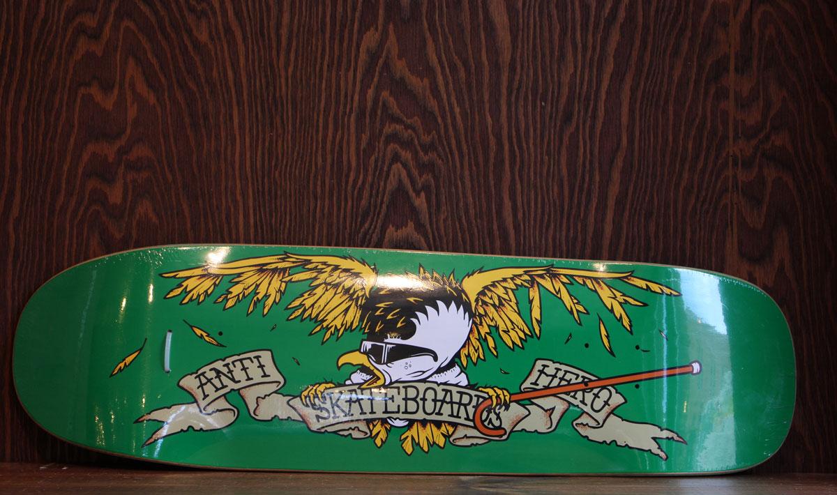 Eagle Family Old (9.5)