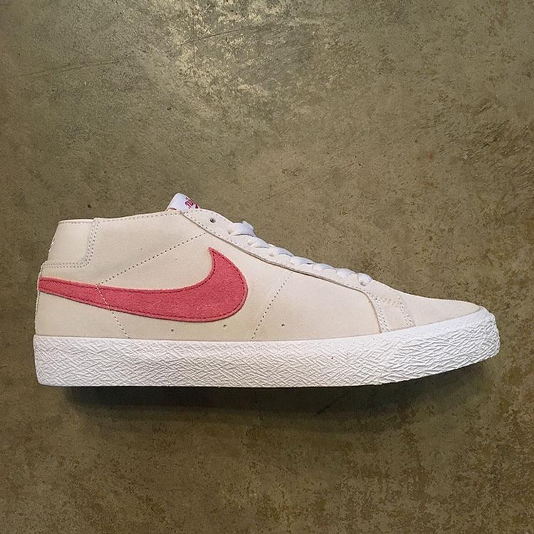 Zoom Blazer Chukka (Vast Grey/ Team Crimson)