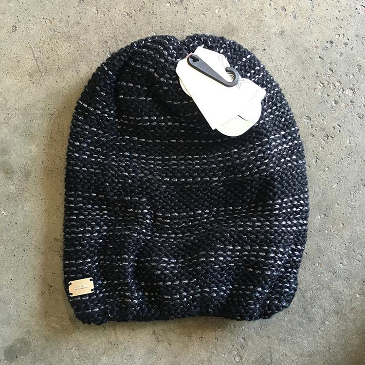 Pia (Black)