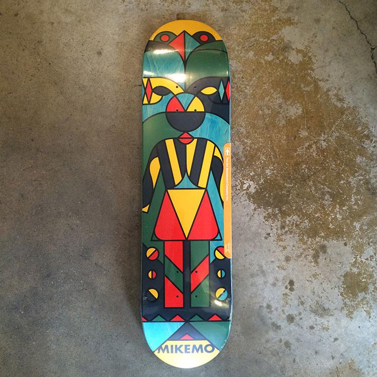 Mike Mo Totem (8.0)