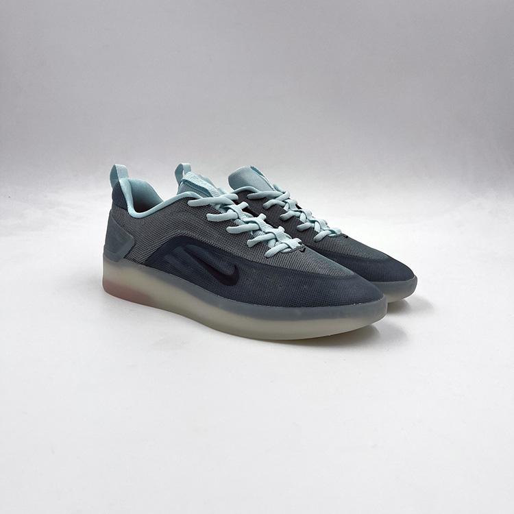 Nyjah 4 (Glacier Blue/Black Smokey Blue)