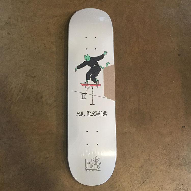 Davis X Leon