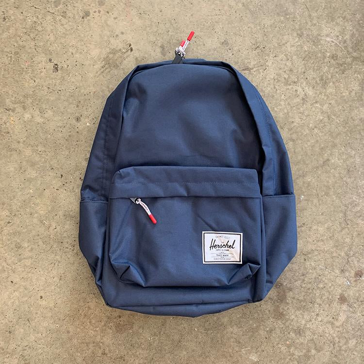 Classic XL Backpack (Navy)