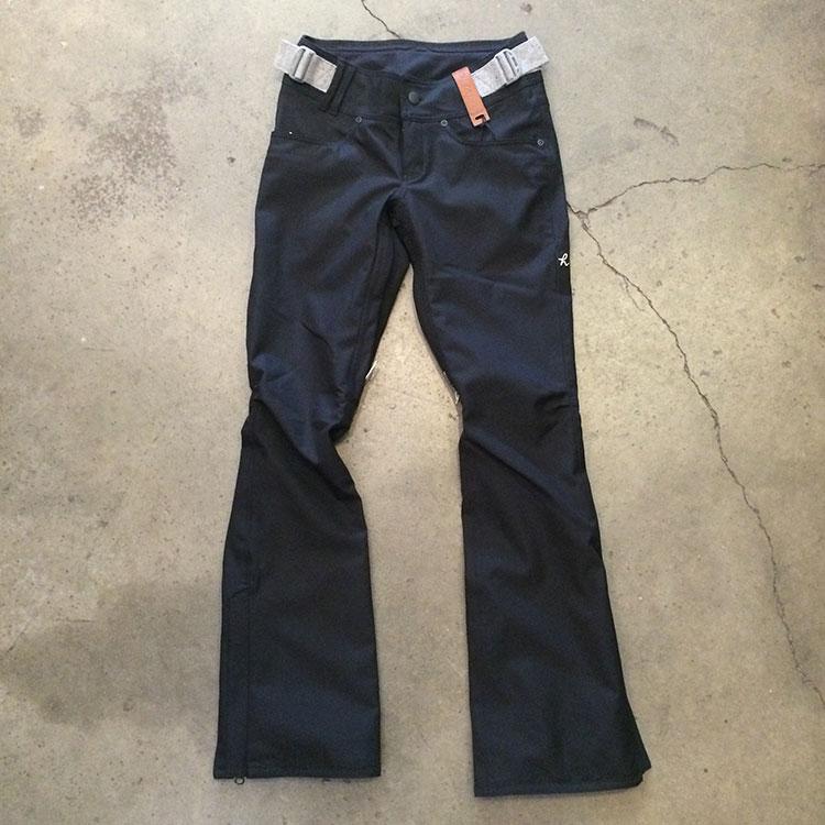W Standard Pant Skinny (Black)