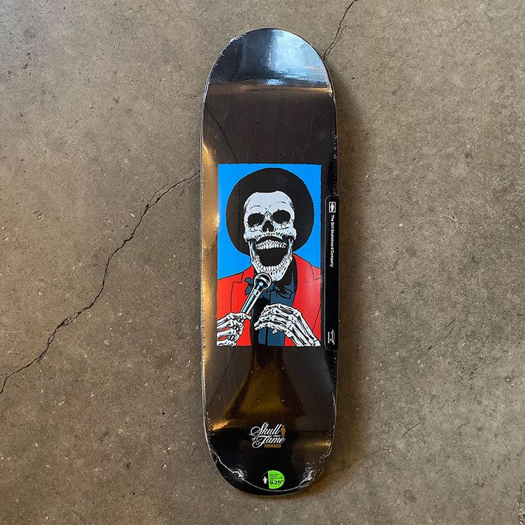 Howard Skull Of Fame Shaped (9.25)