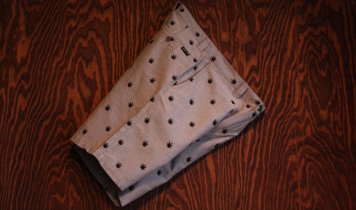 Plantlife Embroidered Short (Grey Oxford)