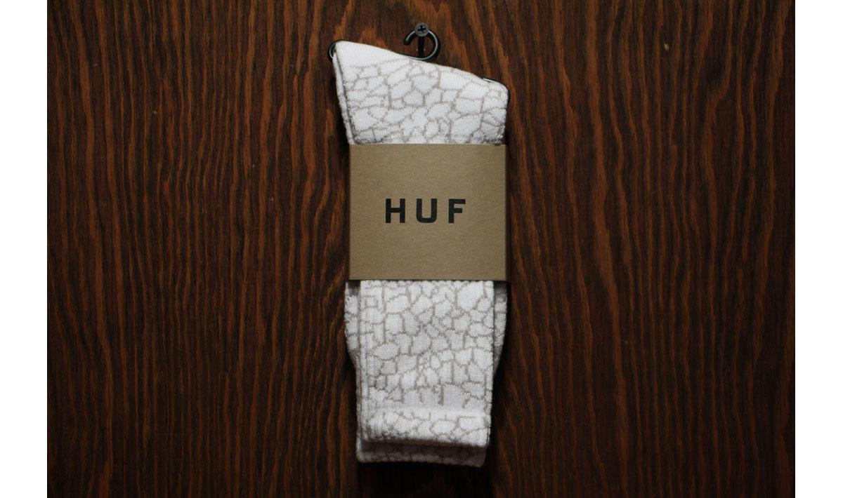 Quake Crew Sock (White)