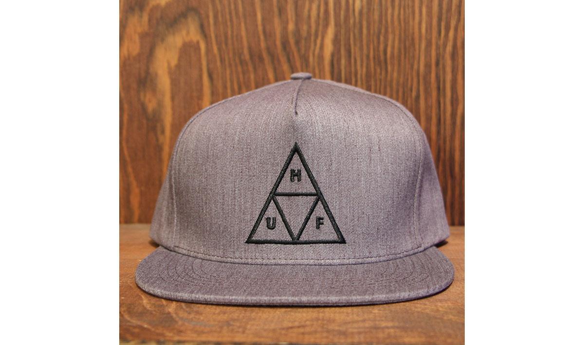 Triple Triangle Snapback (GYH)