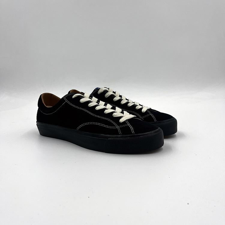 VM003 Lo Suede (Black/White/Black)