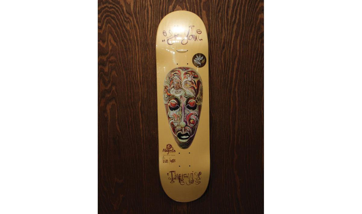 GLEN FOX GUEST ARTIST Bigger (8.4 x 32.3)