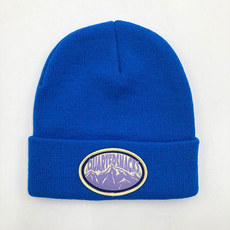 Mountain Beanie (Blue)