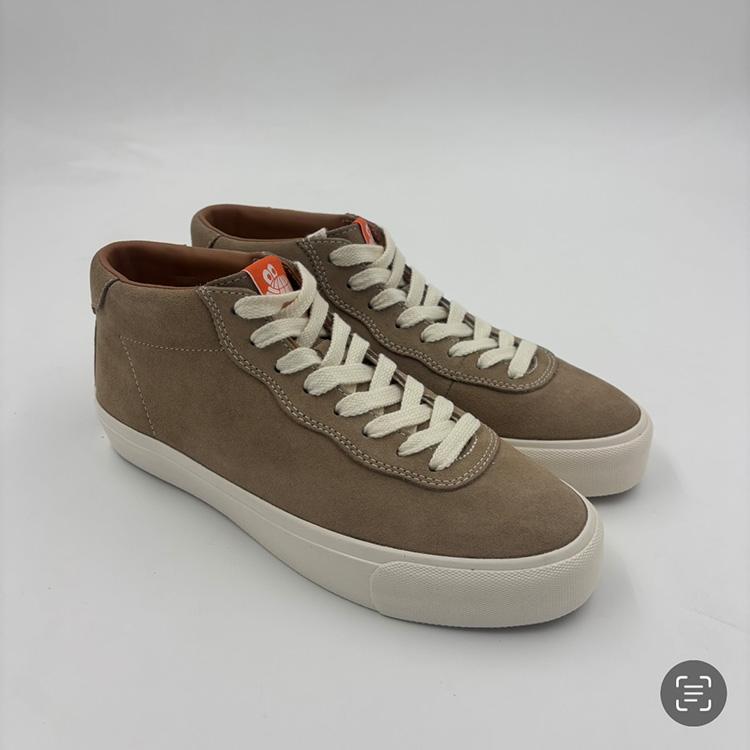 VM001 Suede MID (Sand/White)