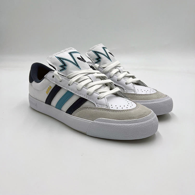 Nora (White/Blue)