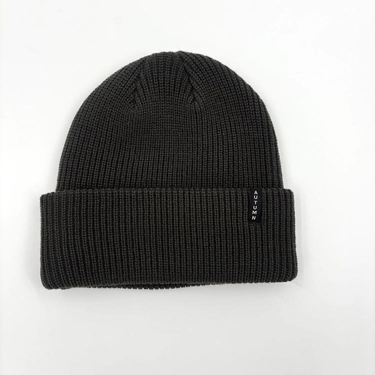 Select Solid Beanie (Pebble)
