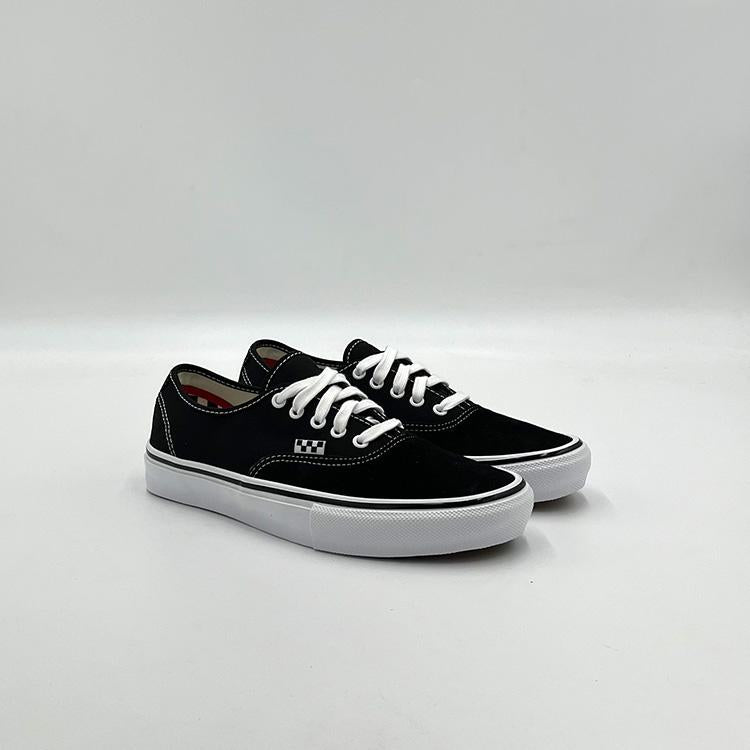 Skate Authentic (Black/White)