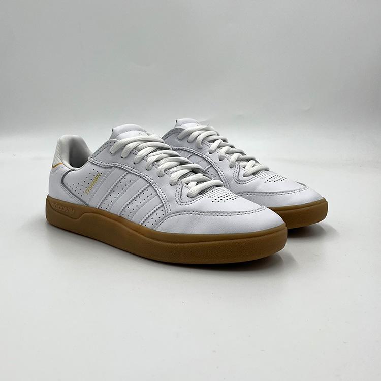 Tyshawn Low (White/Gum)