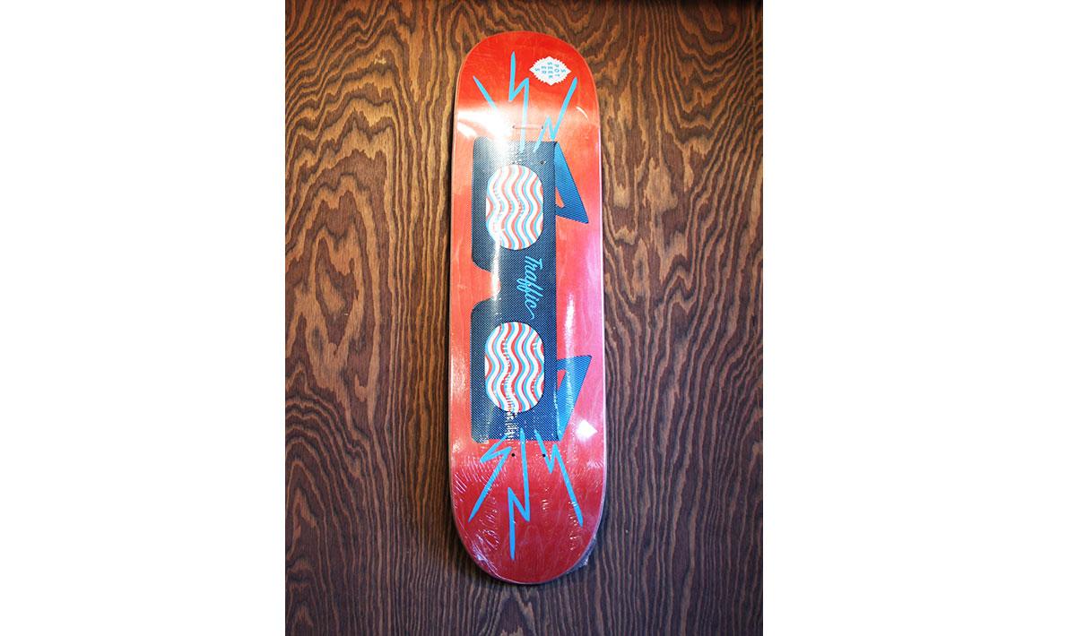 Spot Seeker (8.5 X 32.3)