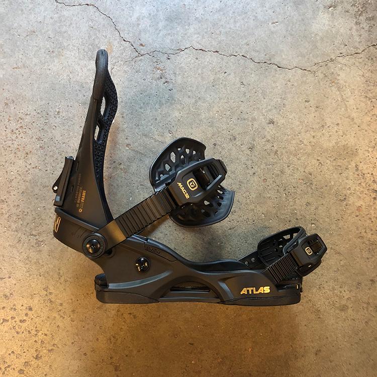 Atlas 18/19 (Matte Black)