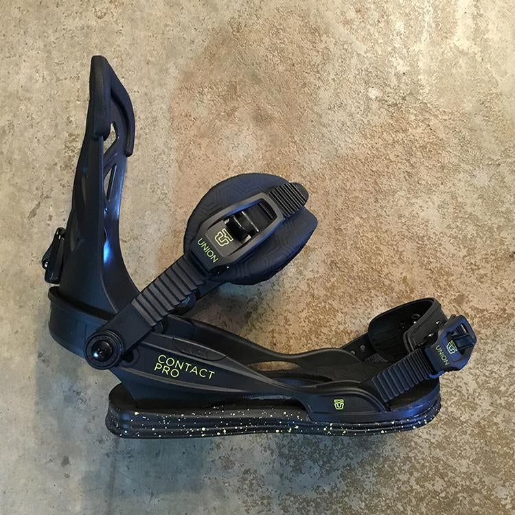 Contact Pro '17 (Black)
