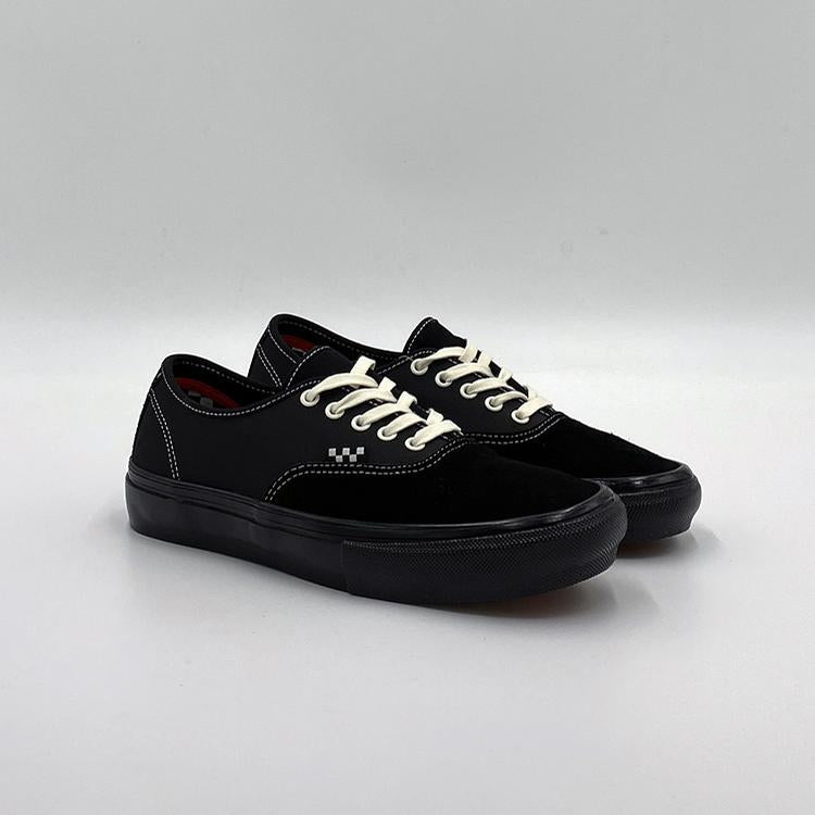 Skate Authentic (Black)