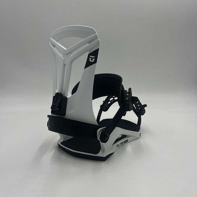 Flight Pro - White (24/25)