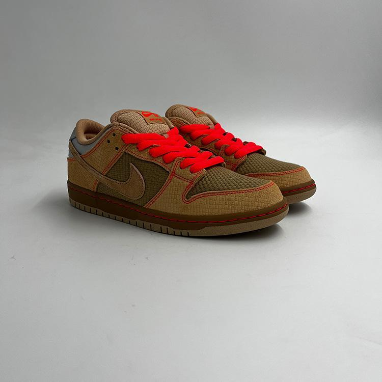 Dunk Low Pro (Songkran)
