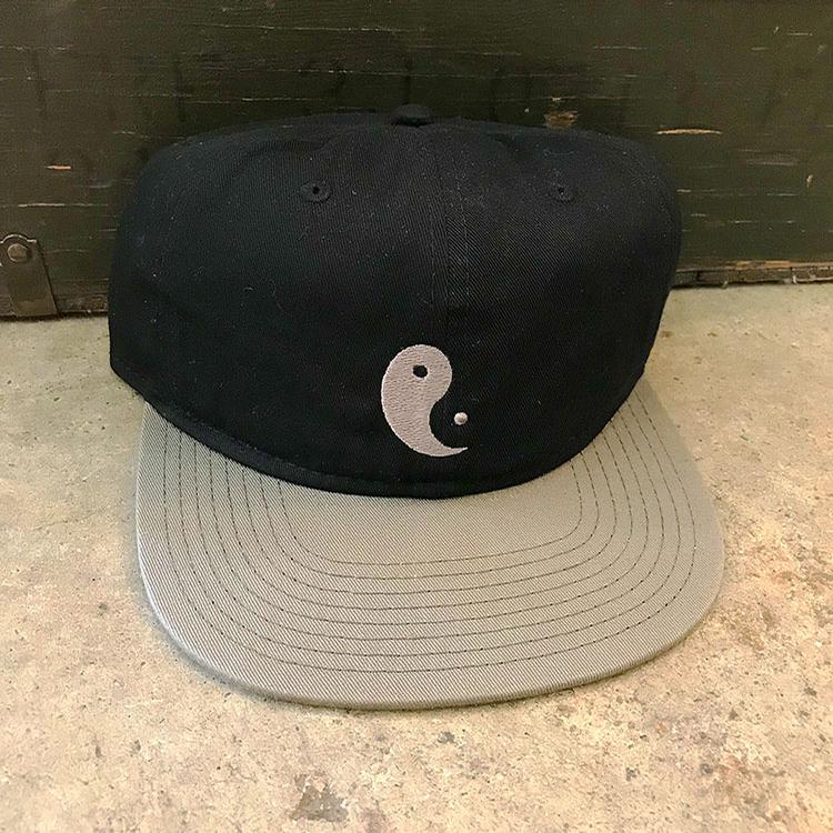 Yang Cap (Black/Olive)